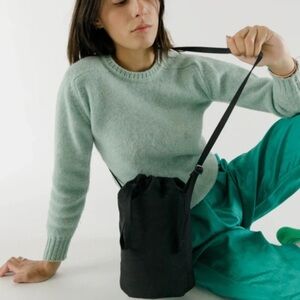 BAGGU crossbody bucket bag medium